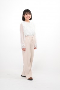 石橋さくら　全身